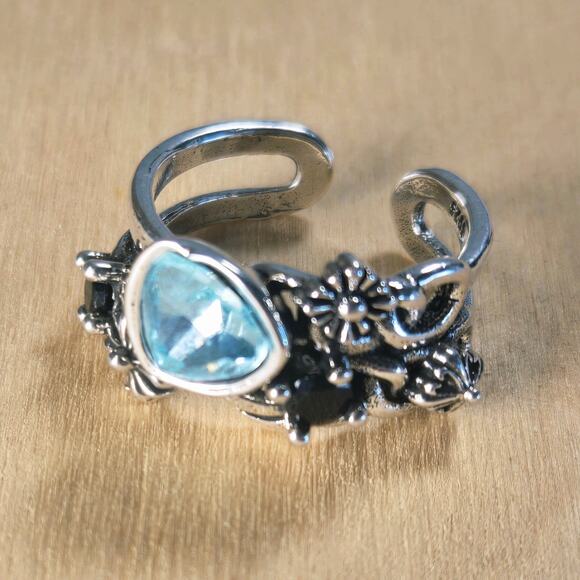 Adjustable | Floral 925 Sterling Silver Ring with Blue Teardrop Stone - Picture 2 of 4